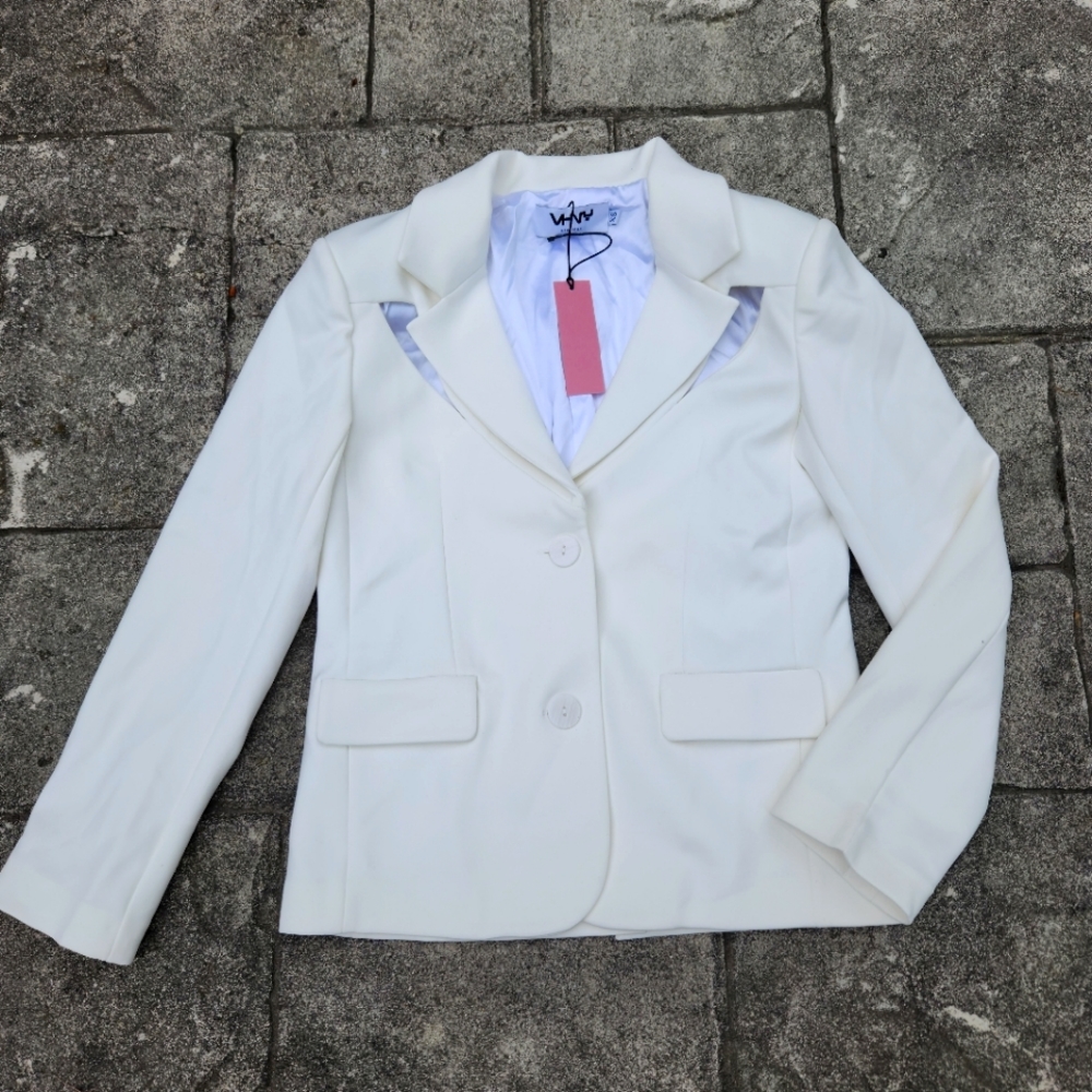 Vivienne Hu Blazer